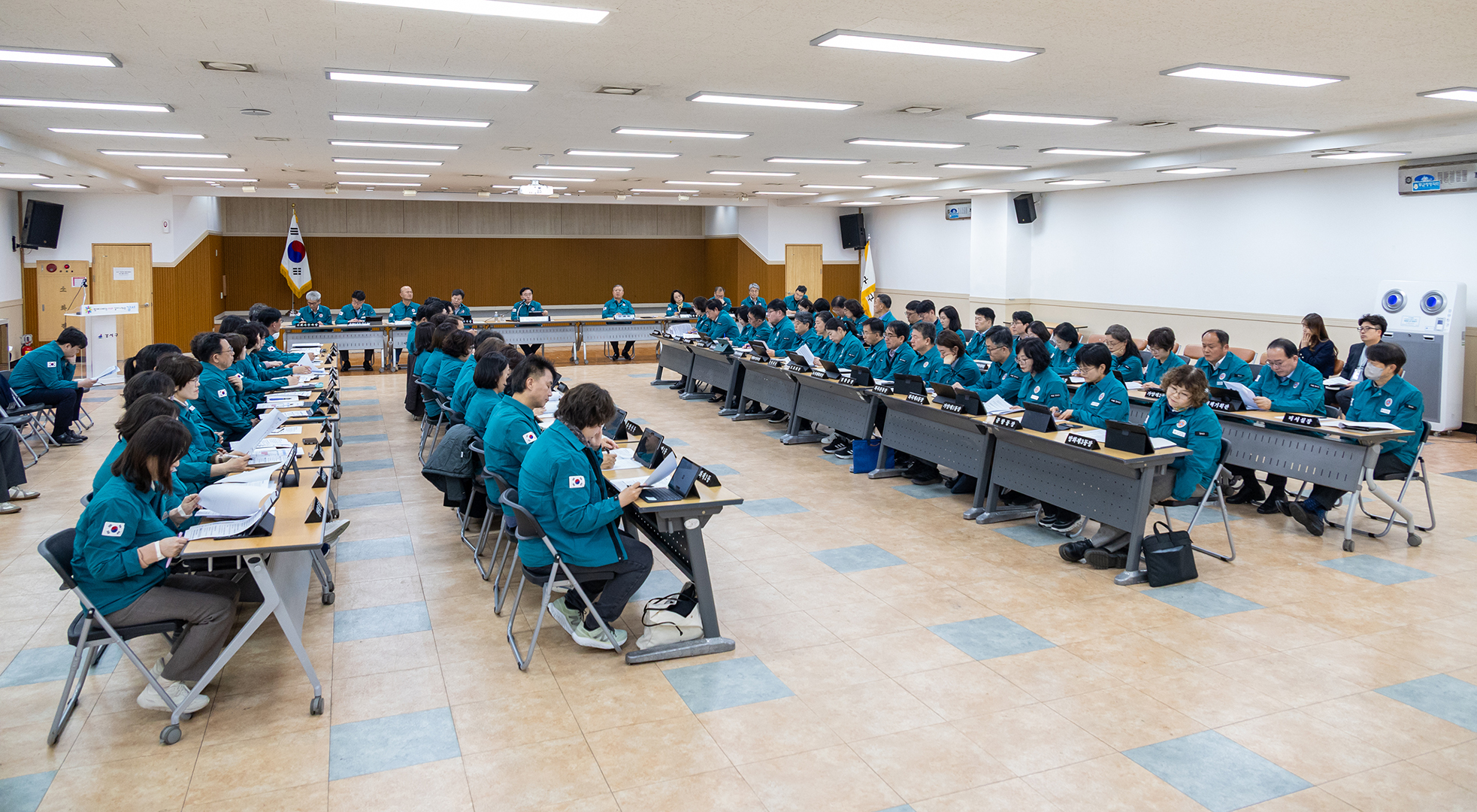 긴급현안 확대간부회의