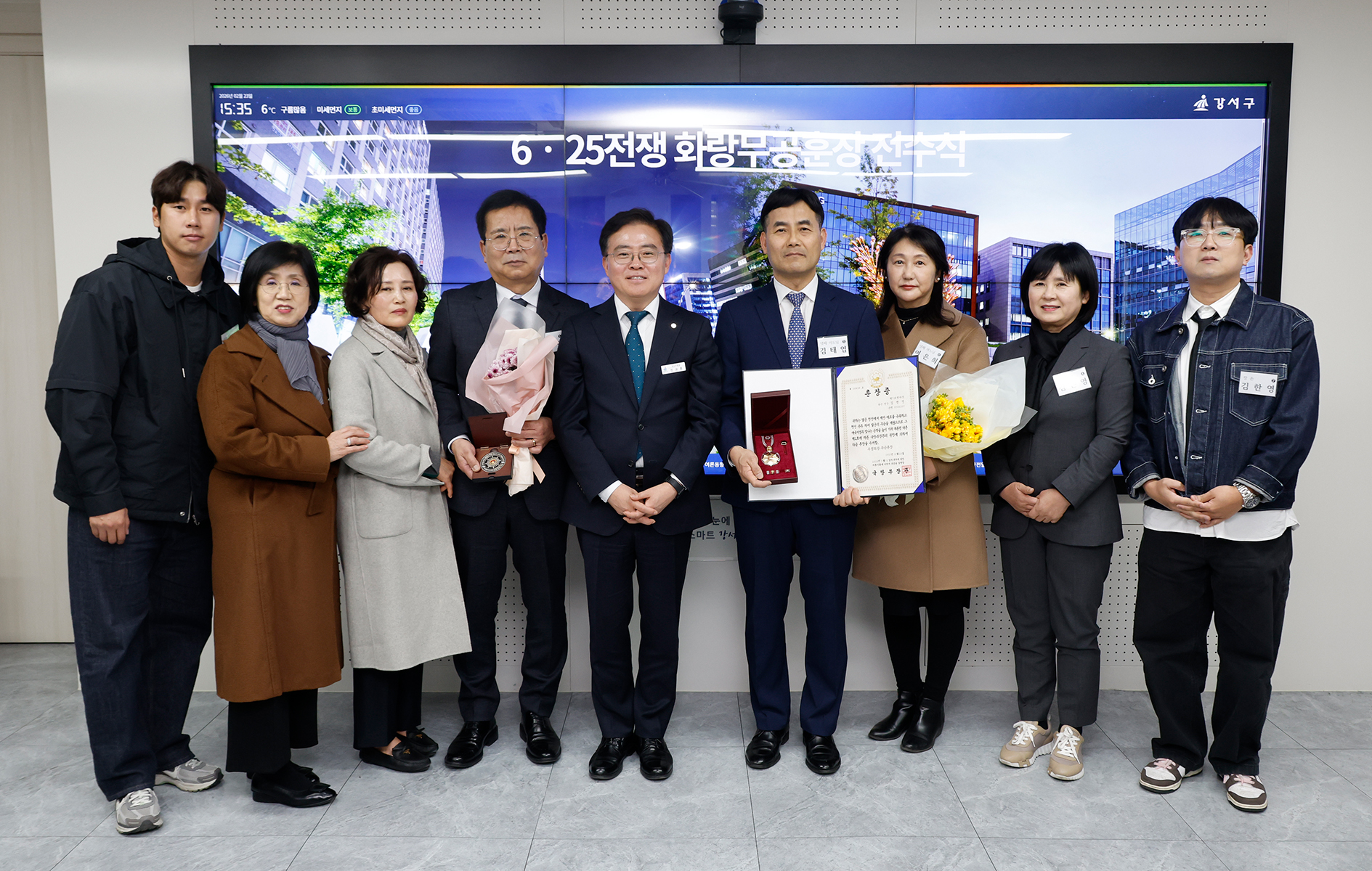  6.25전쟁 화랑무공훈장 전수식